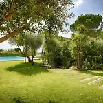 El Porxo Guest house Girona