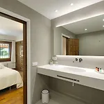 Guest house El Porxo Girona
